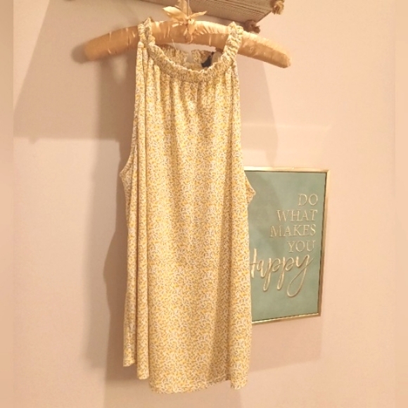 Adrianna Papell floral top - Picture 2 of 7